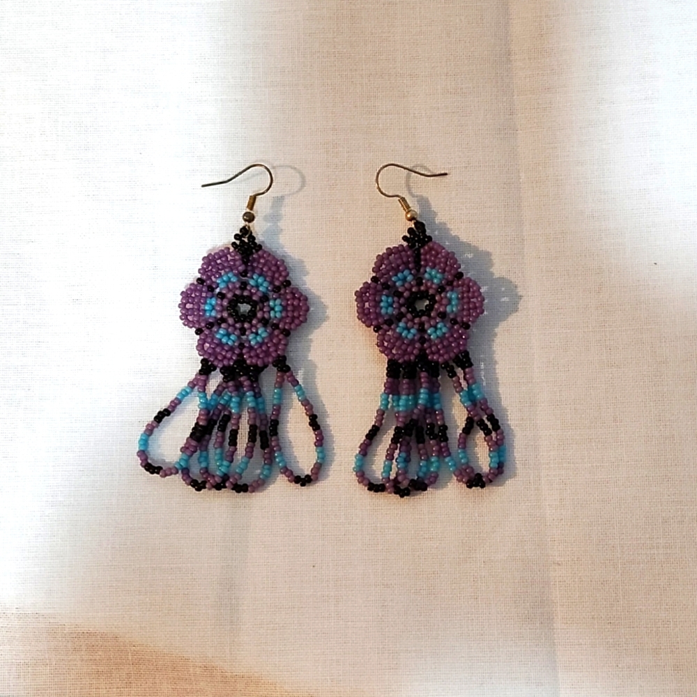 Handmade beaded huoichol flower earrings